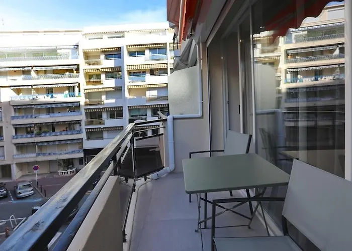 Appartement Avec Balcon Supercroisette
